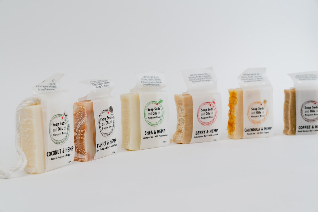Berry & Hemp Exfoliating Bar with Loofah